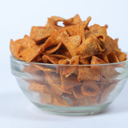 Spicy gluten-free ragi chips by Brochips